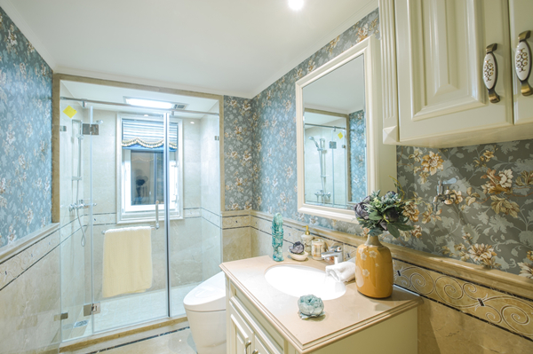 央城八號(hào)衛(wèi)生間實(shí)景拍攝_副本.jpg 央城八號(hào)衛(wèi)生間實(shí)景拍攝_副本.jpg